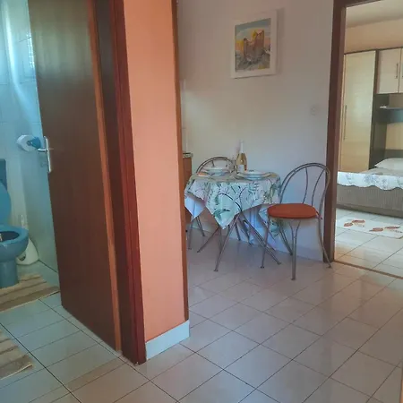 Nela Apartmán *