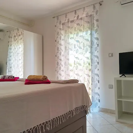 Apartment Nela Pula