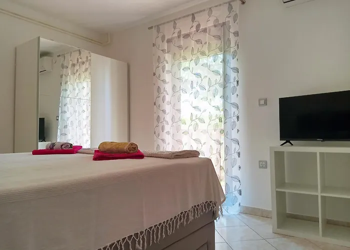 Apartment Nela Pula