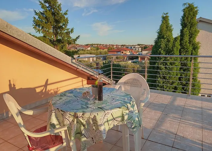 Nela Appartement *